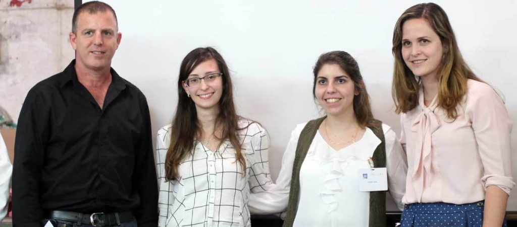 אשדוד-נט: סטודנטית להנדסה מאשדוד הובילה את הצוות הזוכה בתחרות של ההאקתון הלאומי למהנדסי תעשייה וניהול בשנקר