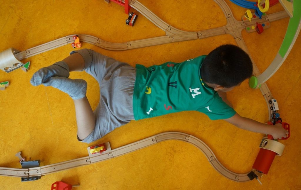 צעצוע של ביקור: סטודנטים מהמחלקה לעיצוב תעשייתי נסעו לסדנה מיוחדת בסין