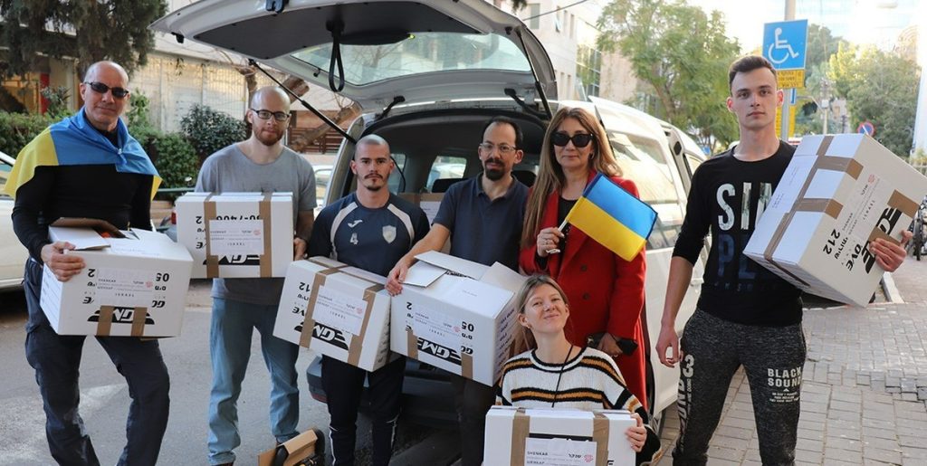 Shenkar Labor Union Collects Ten Boxes of Donations for Ukrainian Refugees