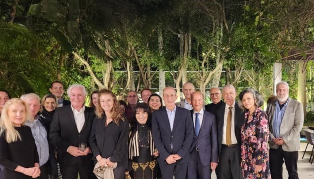 ביקור המשלחת ממרוקו בביתה של אורית אפרתי - יו"ר חבר הנאמנים של שנקר