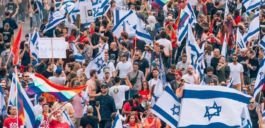 You Can’t Bring Us Down: מערכת שפותחה במחלקה להנדסת תוכנה בשנקר מביאה את המחאות למרחב הווירטואלי