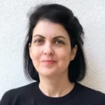 תמונת פורטרט של מירב שמי פרץ, מרצה במחלקה לעיצוב תעשייתי