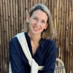 תמונת פורטרט של מיתר קרני צביק, מרצה במחלקה לעיצוב טקסטיל