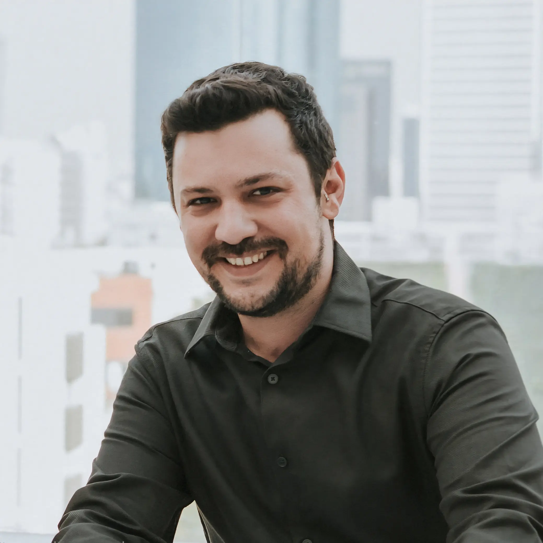 תמונת פורטרט של אור פרץ - מרצה בבית הספר להנדסת תעשייה וניהול בשנקר