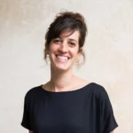 תמונת פורטרט של עמית עדיני - מרצה במחלקה לעיצוב טקסטיל