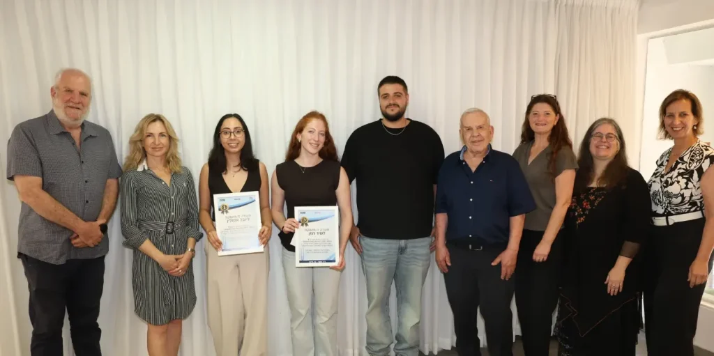 חדשנות בחומרים והגנה מהשמש: ד״ר אלי פישר וצוות חברת ד״ר פישר ביקרו בשנקר